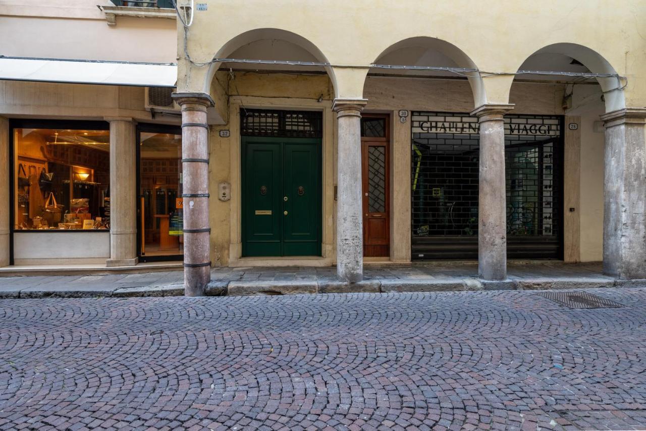 Piazza Delle Erbe Central Apartment 파도바 외부 사진